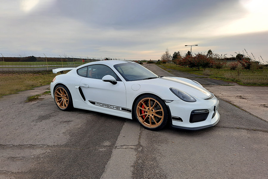 Porsche Cayman GT4 981 Clubsport track day hire