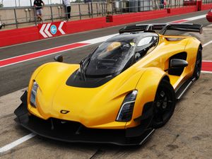 RMA Track Day 28th July - Donington Park GP Unsilenced